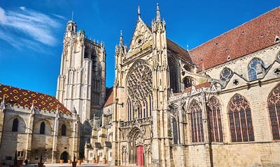 cathedrale-de-sens-yonne-bourgogne