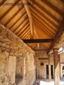 charpente-bois-patio-maison-ancienne-yonne-aube-cote-d-or