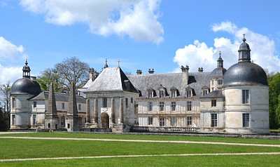 chateau-de-tanlay-yonne-bourgogne-franche-comte