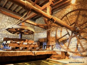 restauration-pressoir-bois-clos-du-tart-monument-historique-bourgogne-franche-comte